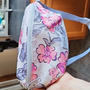 Vera Bradley cross body bag- RFID